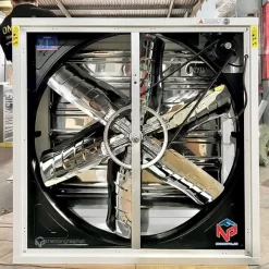 Quạt thông gió vuông 1380x1380 BMF-1380-STD Sơn tĩnh điện Quạt thông gió vuông 1380x1380 BMF-1380 lưu lượng gió 44.500 m3/h